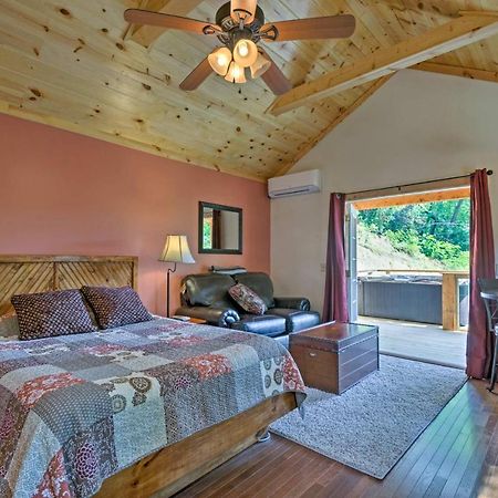 Bryson City Studio With Hot Tub - Near Nantahala! Exterior photo