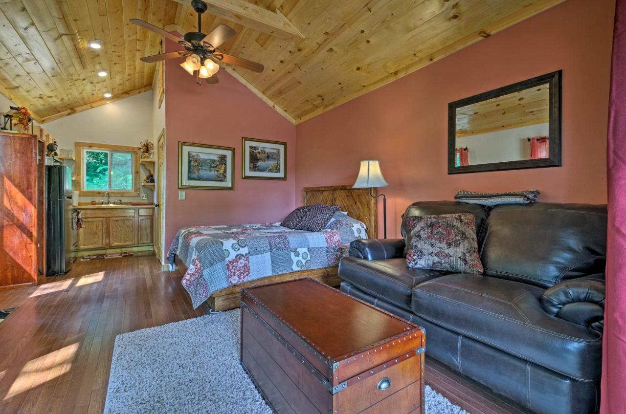 Bryson City Studio With Hot Tub - Near Nantahala! Exterior photo