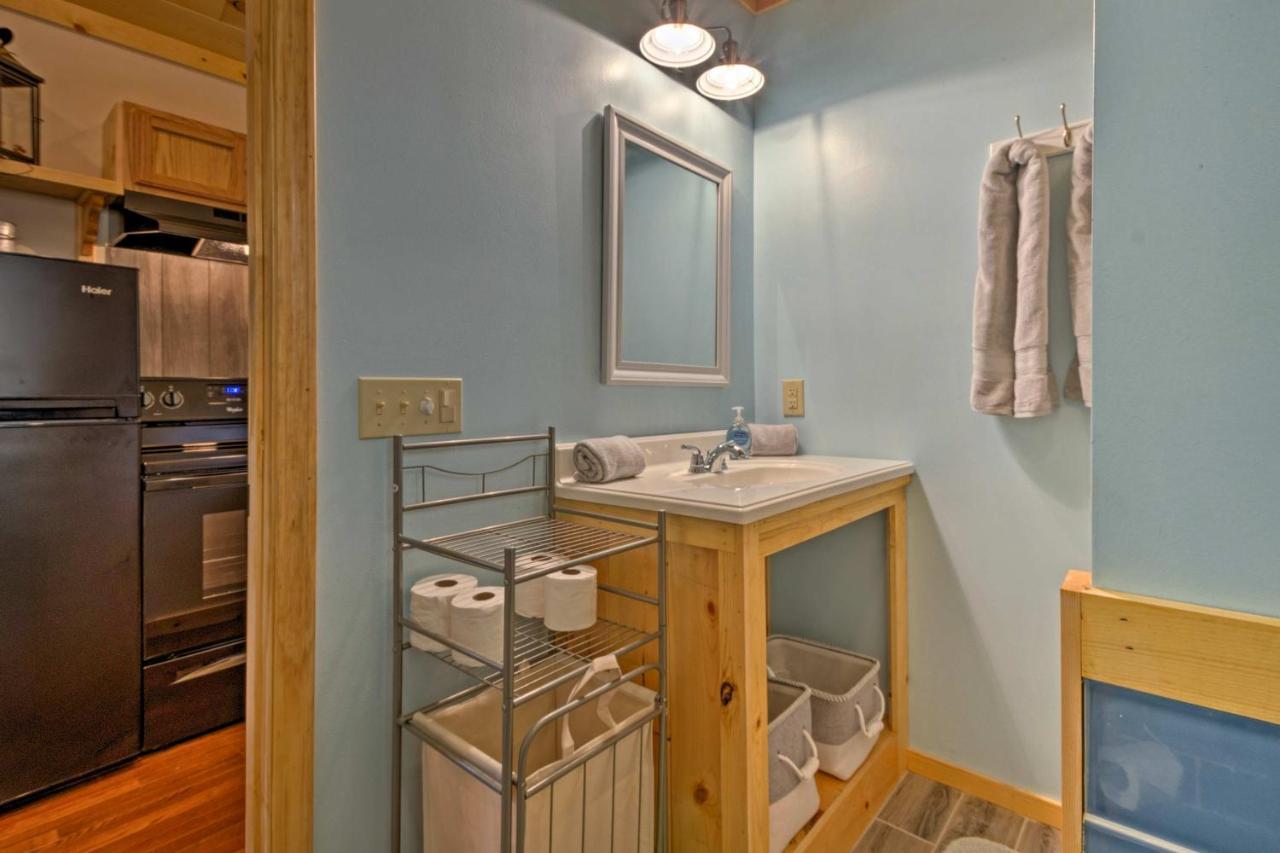 Bryson City Studio With Hot Tub - Near Nantahala! Exterior photo